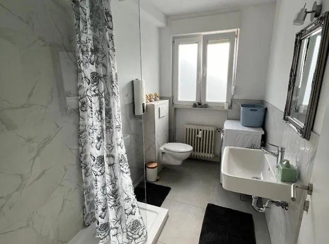 3 Wiesenweg * Marburg